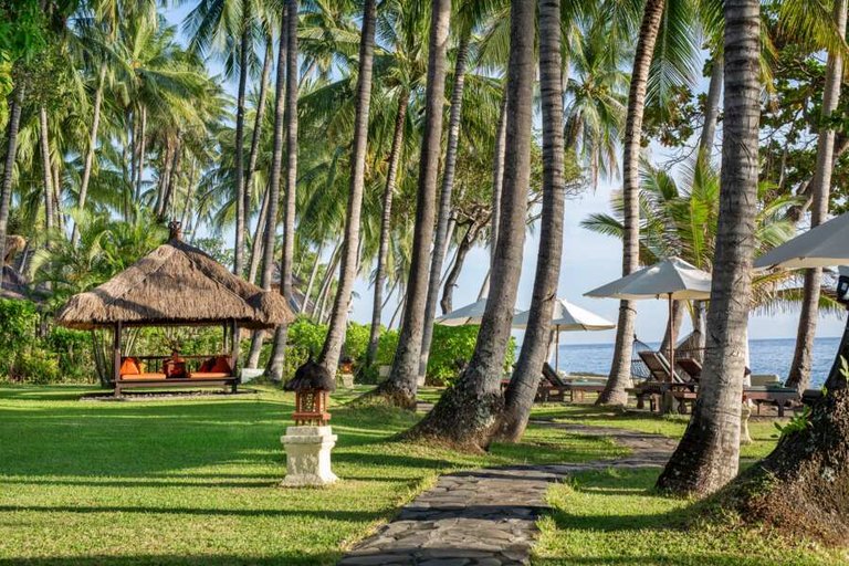 alam anda ocean front resort indonesien-03.jpg  