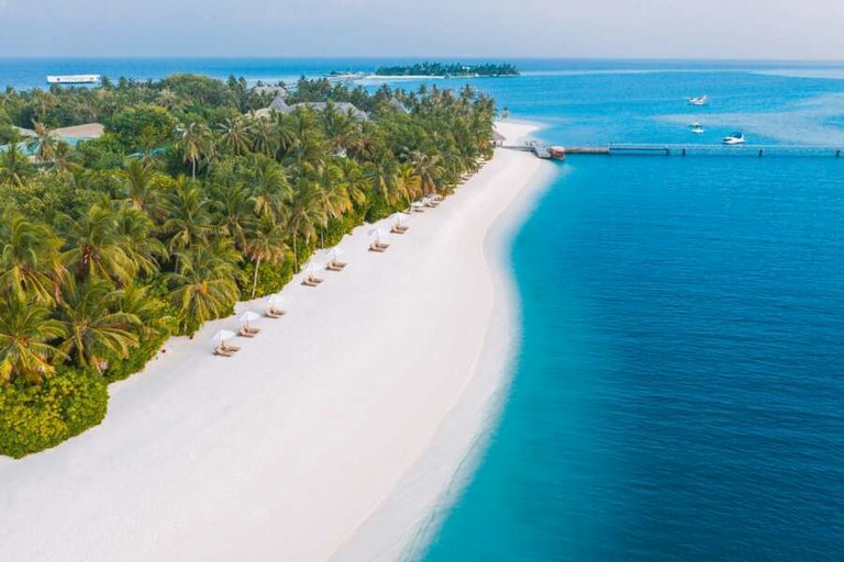 conrad-maldives-rangali-island-01.jpg  